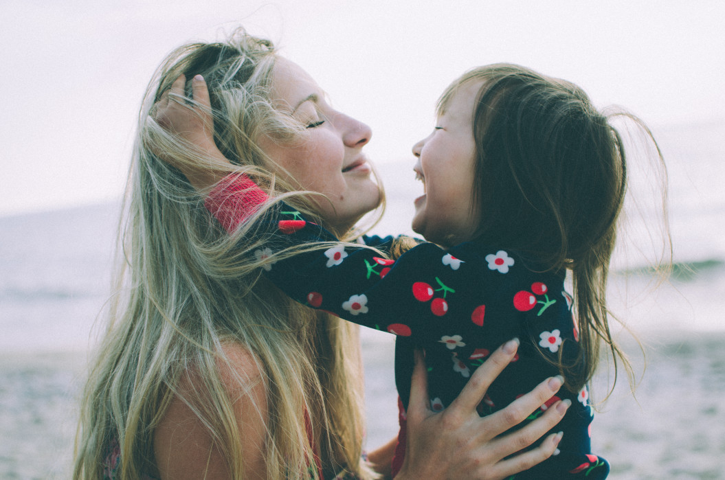 mom and daughter