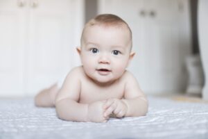 Baby practicing tummy time